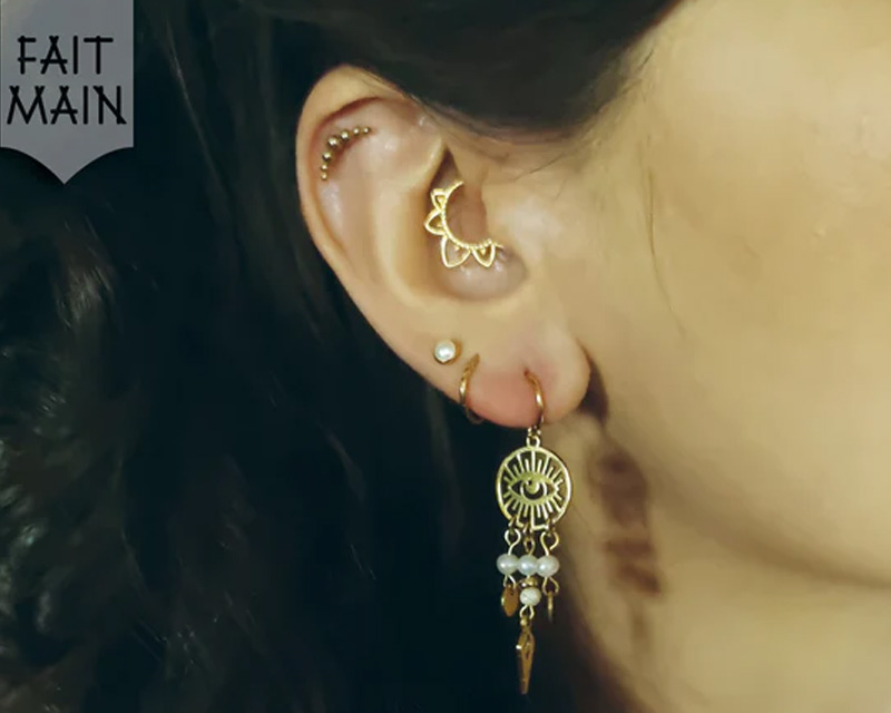 Artefact de Vala vente en ligne bijoux boucles d'oreilles fait main