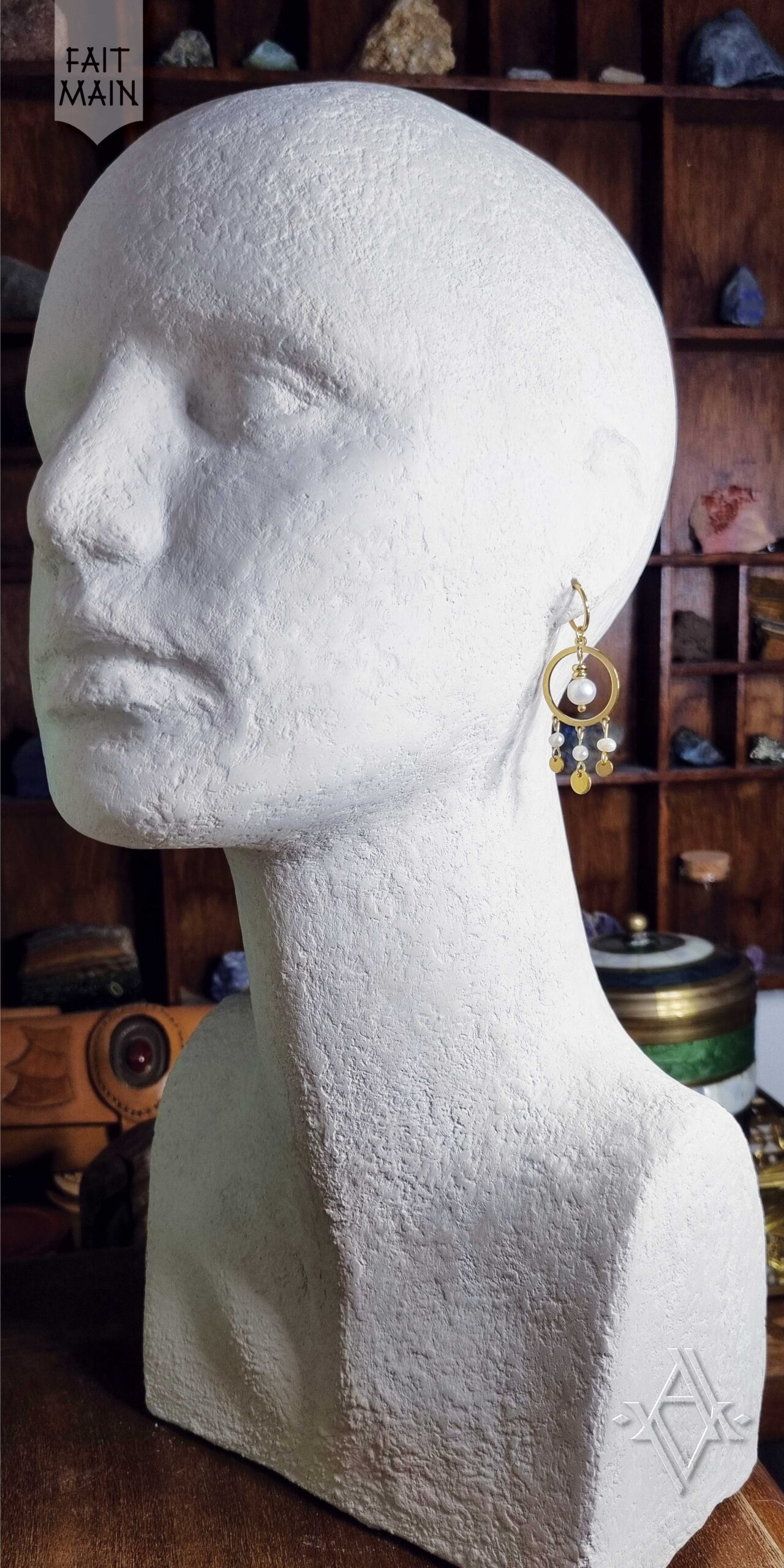 Boucle d'oreille Nuptiae portée