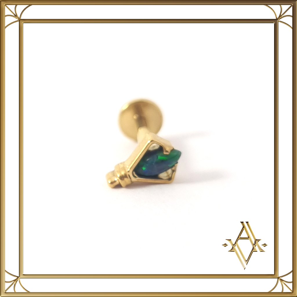 Piercing titane doré opale Sceptre Artefact de Vala