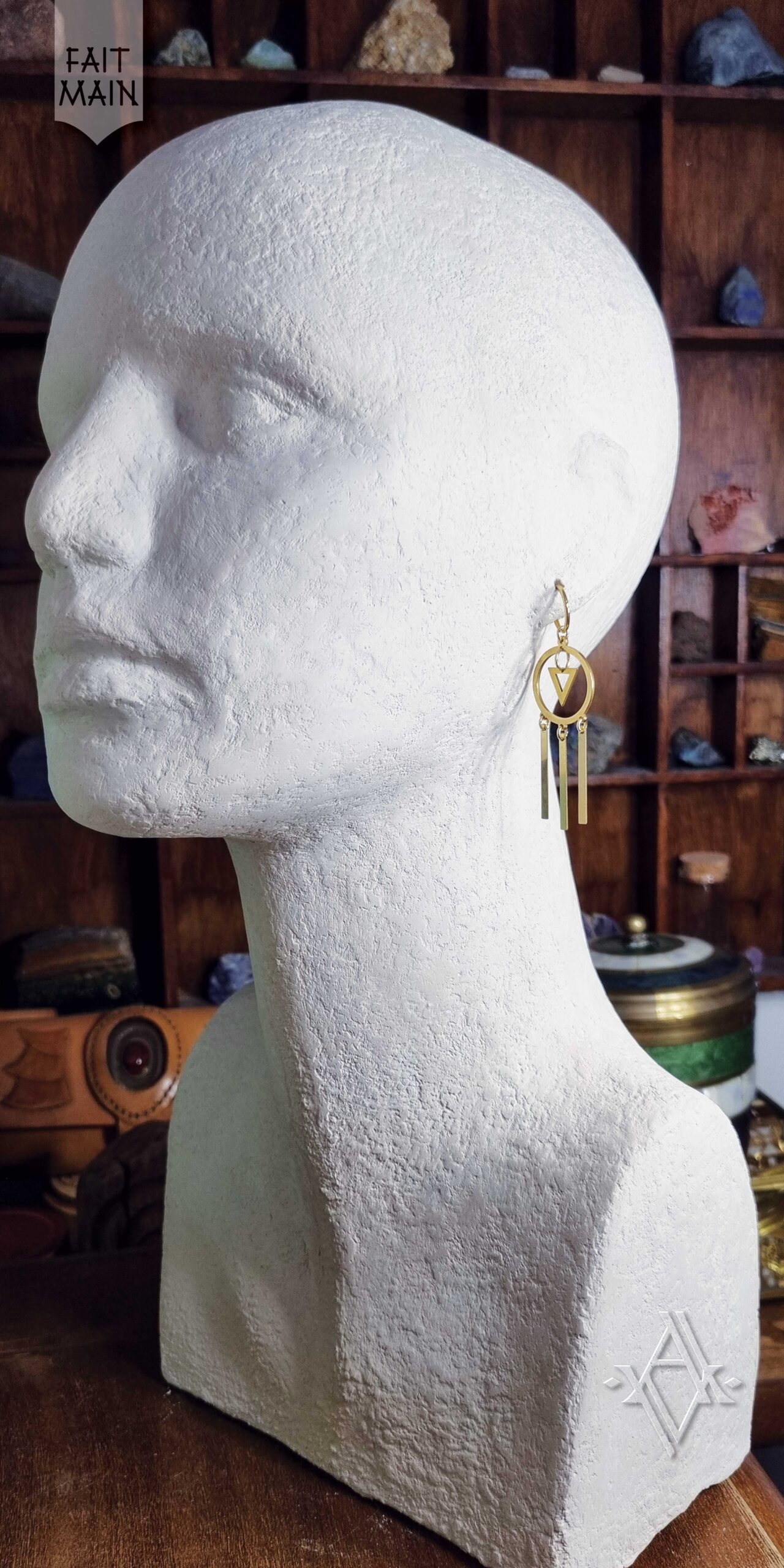 Boucles d'oreilles Totem portées