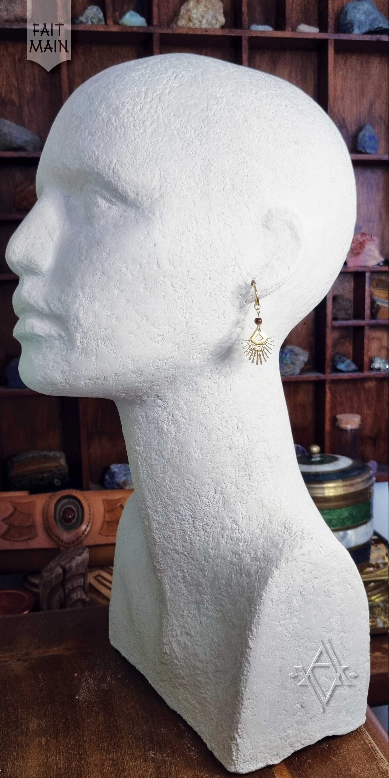 boucles d'oreilles inti acier inoxydable pierre semi précieuse portée