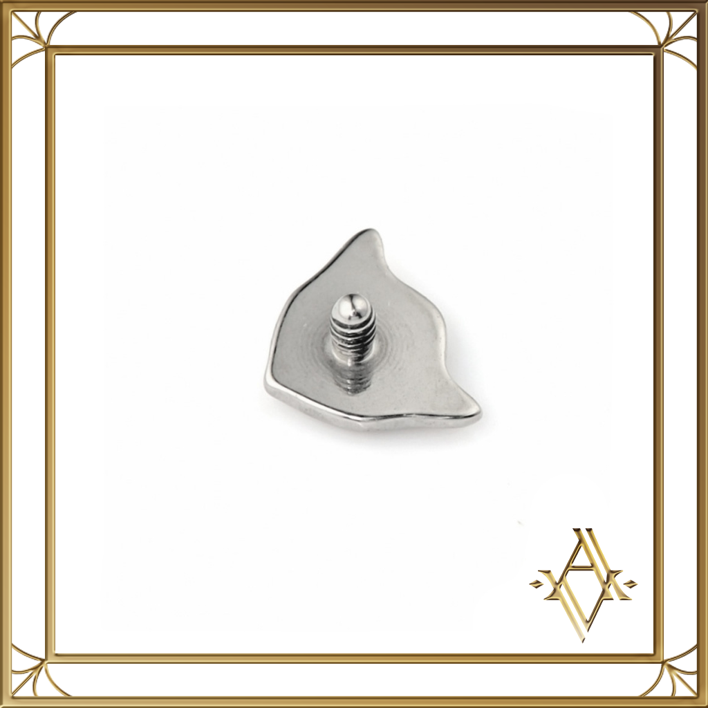 Boucles d'oreilles piercing titane argenté lémurien Artefact de Vala