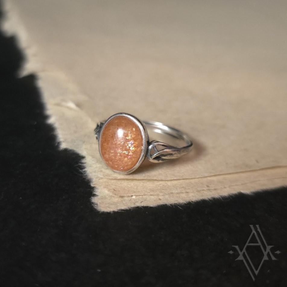 Bague argent 925 pierre de soleil reglable artefact de vala